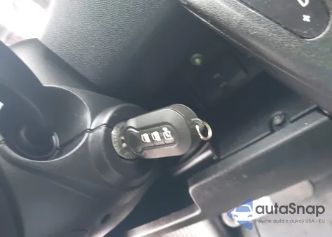 2016 Ram Promaster 1500 z USA, uszkodzony, nr VIN 3C6TRVBG1GE116780